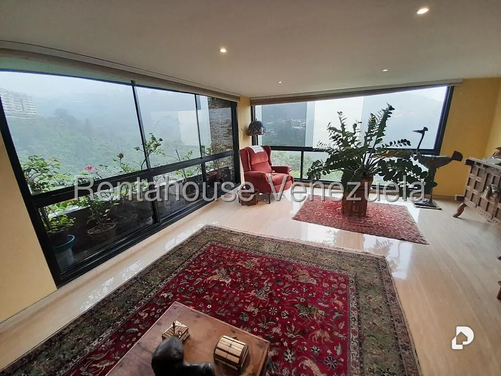 Apartamento en Lomas de La Lagunita, Caracas – 11