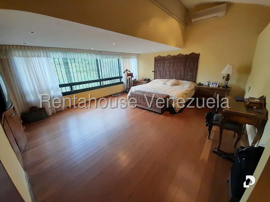 Apartamento en Lomas de La Lagunita, Caracas – 26