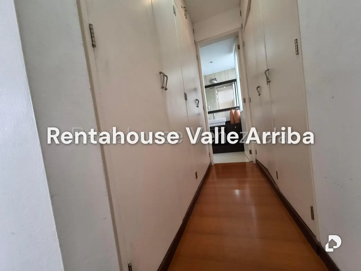 Apartamento en Los Naranjos (del Cafetal), Caracas – 28