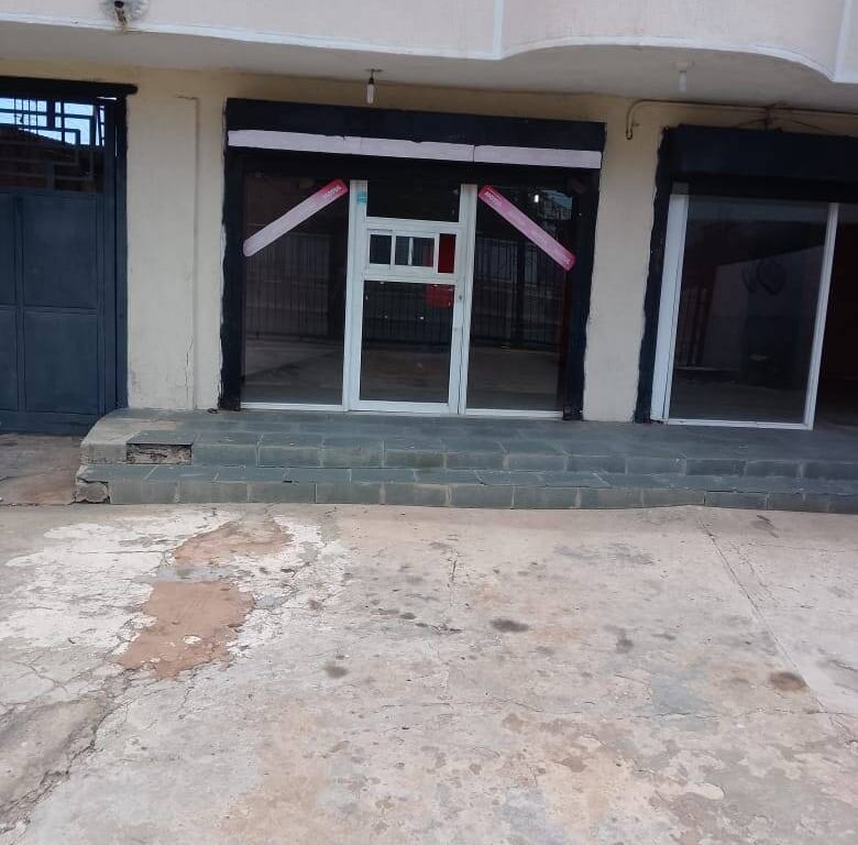 Local comercial en Sabaneta, Maracaibo - 1