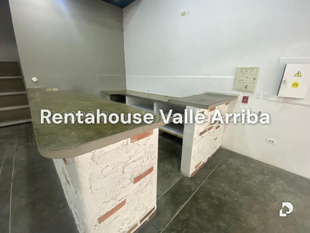 Local comercial en Prados del Este, Caracas – 10