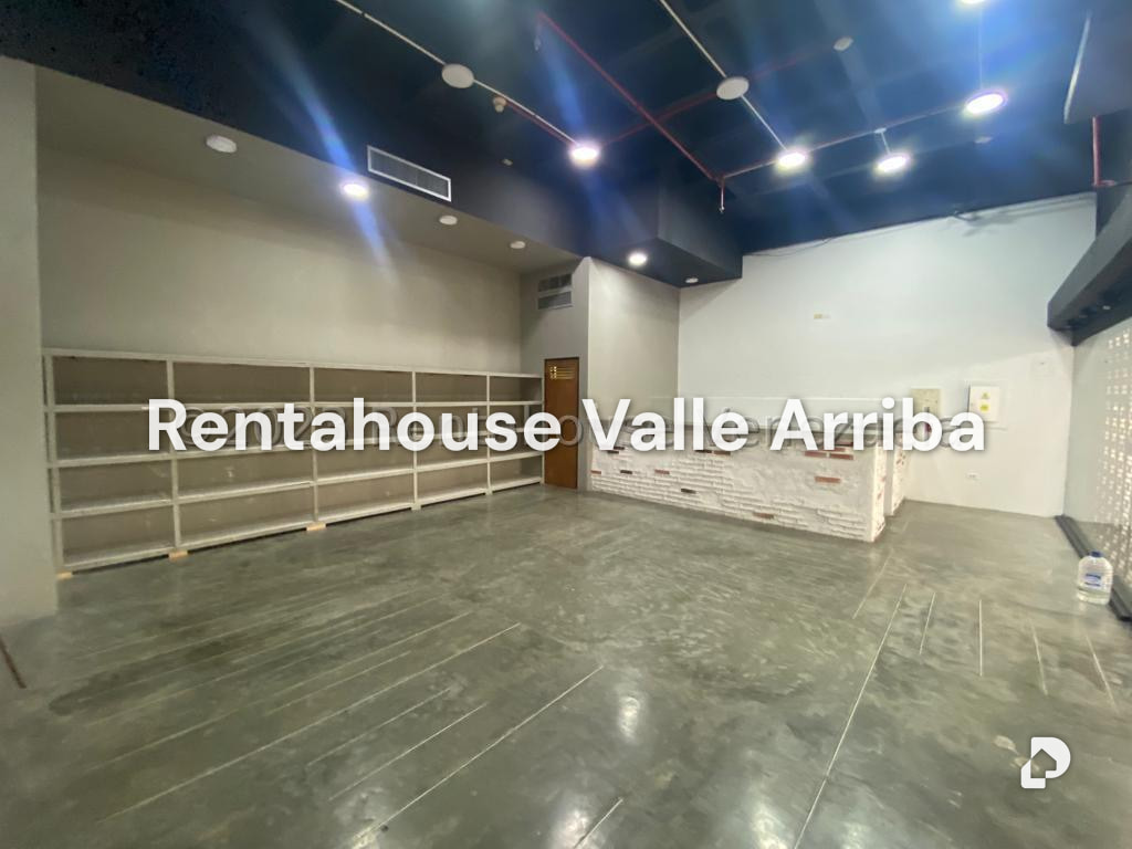 Local comercial en Prados del Este, Caracas – 11