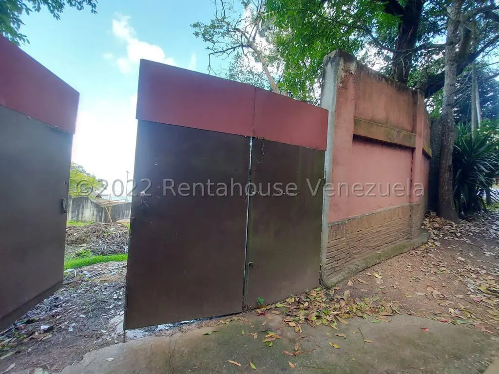 Land in Alto Hatillo, Caracas - 1