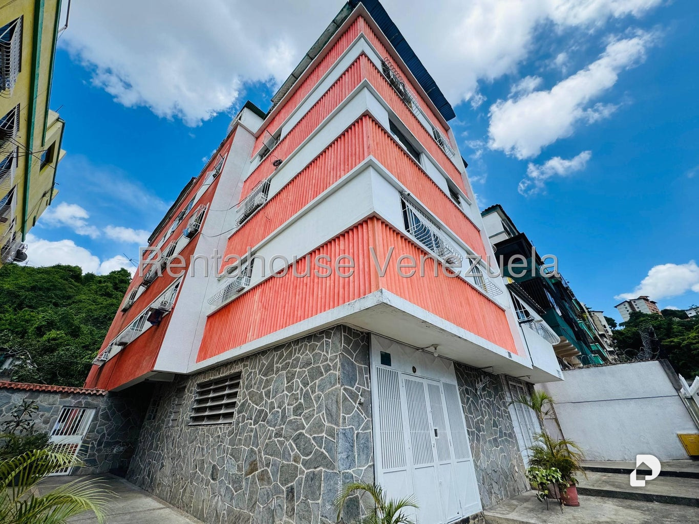 Apartamento en Las Acacias, Caracas – 12
