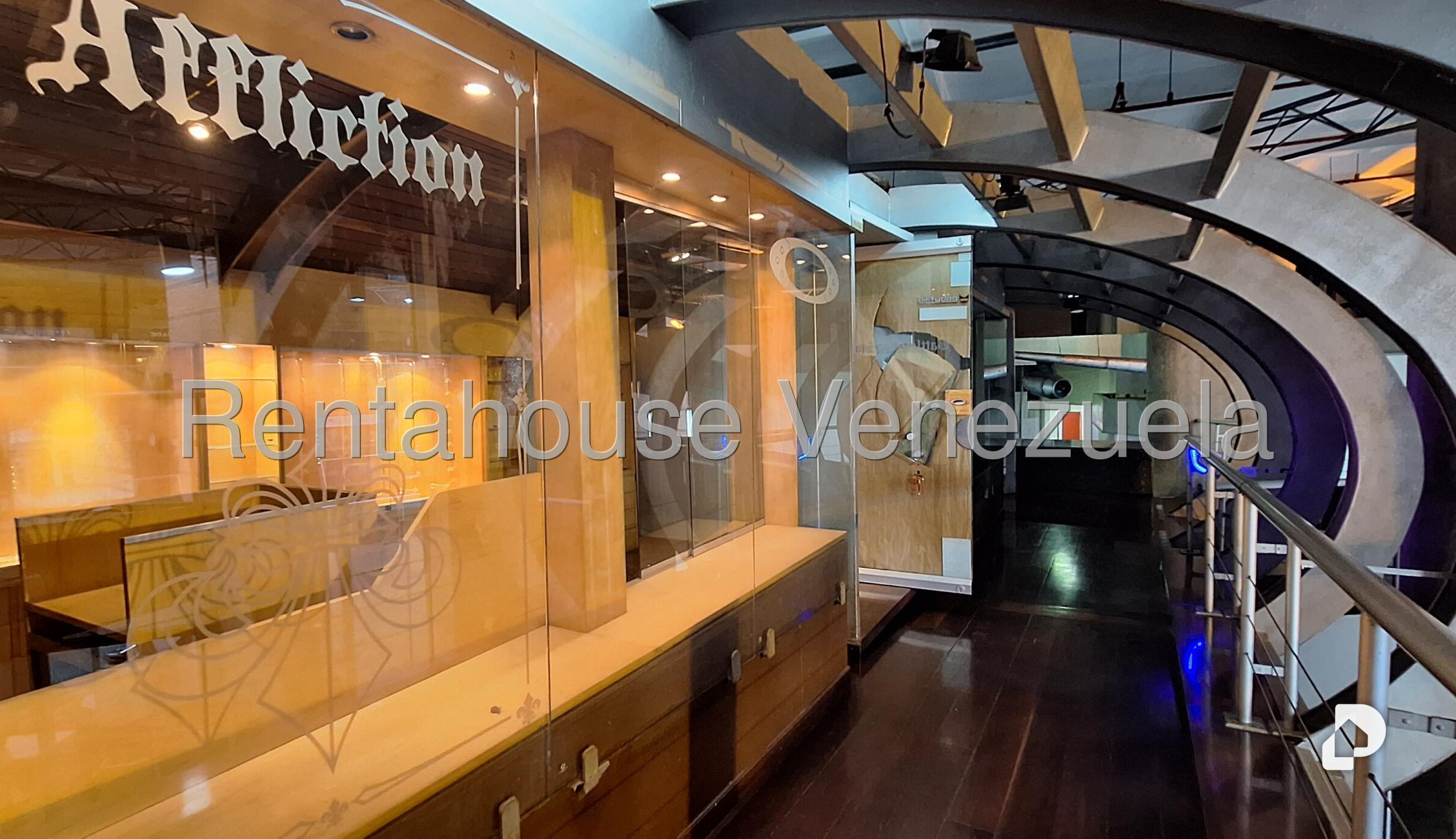 Local comercial en La Castellana, Caracas – 4