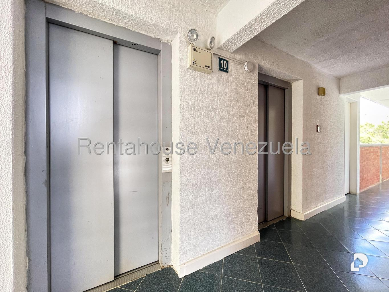 Apartment in El Encantado, Caracas – 25