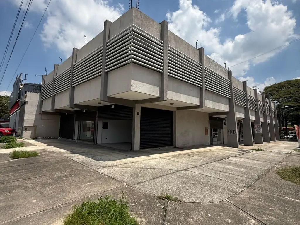 Local comercial en Santa Cecilia, Valencia - 1