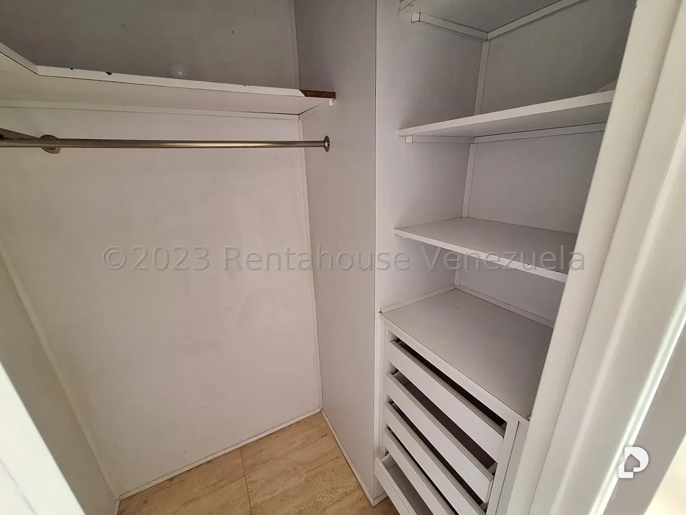 Apartamento en Los Naranjos (del Cafetal), Caracas – 30