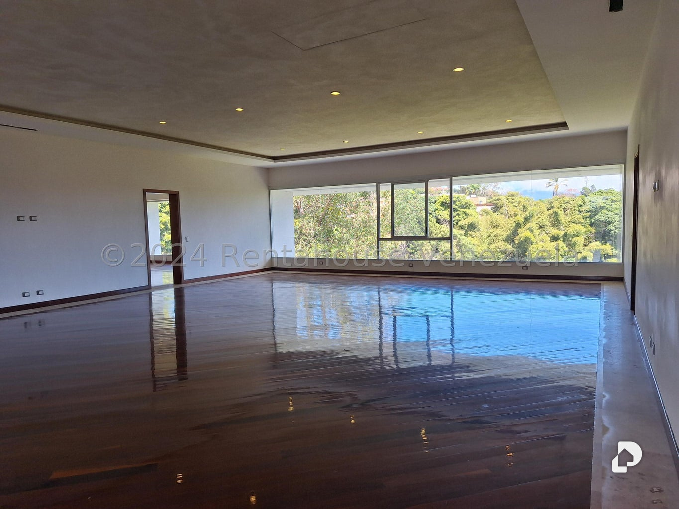 House in La Lagunita Country Club, Caracas – 37