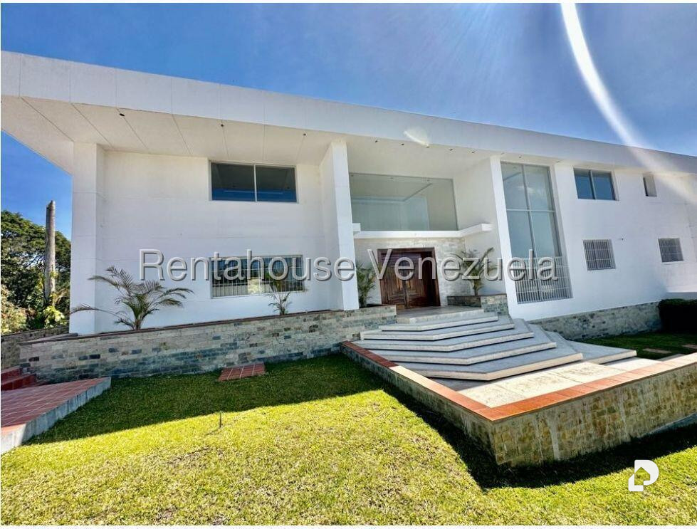 House in La Lagunita Country Club, Caracas – 3