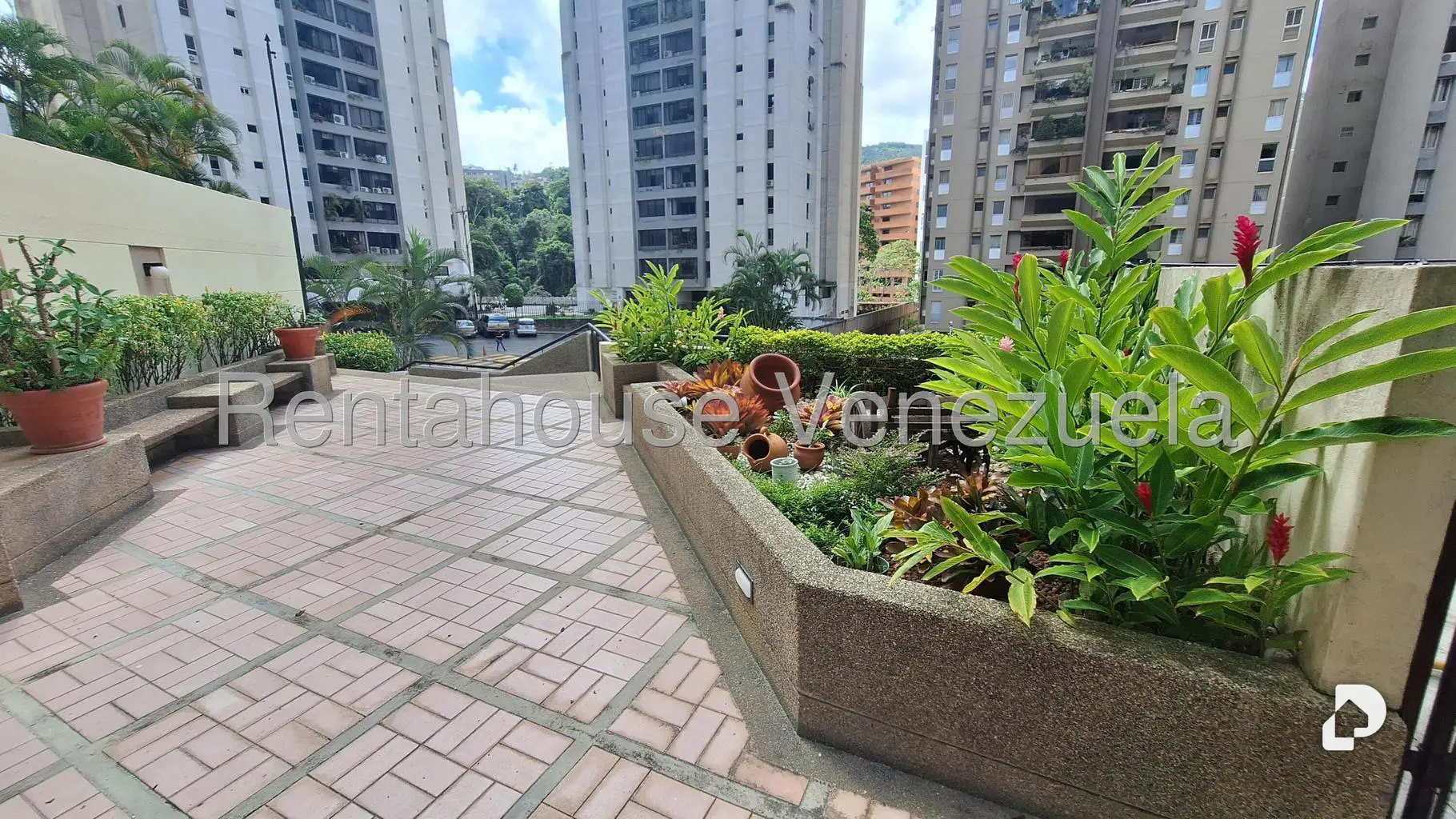 Apartamento en El Cigarral, Caracas – 3