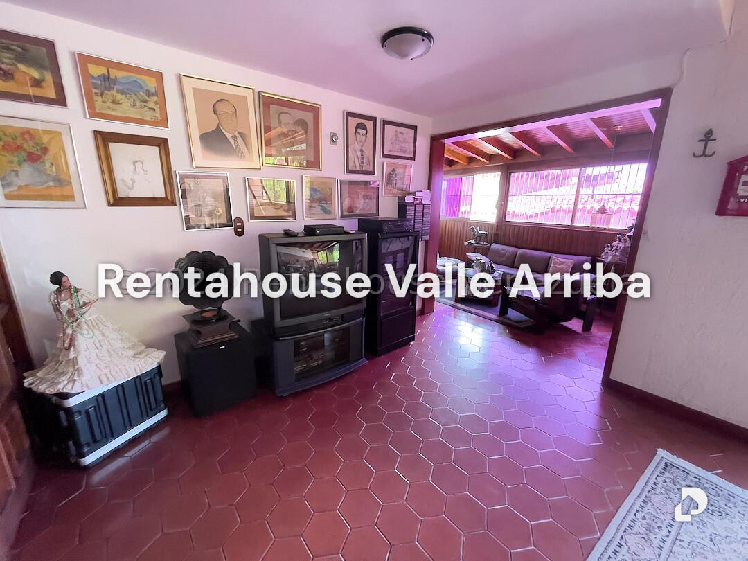 Casa en Alto Prado, Caracas – 14
