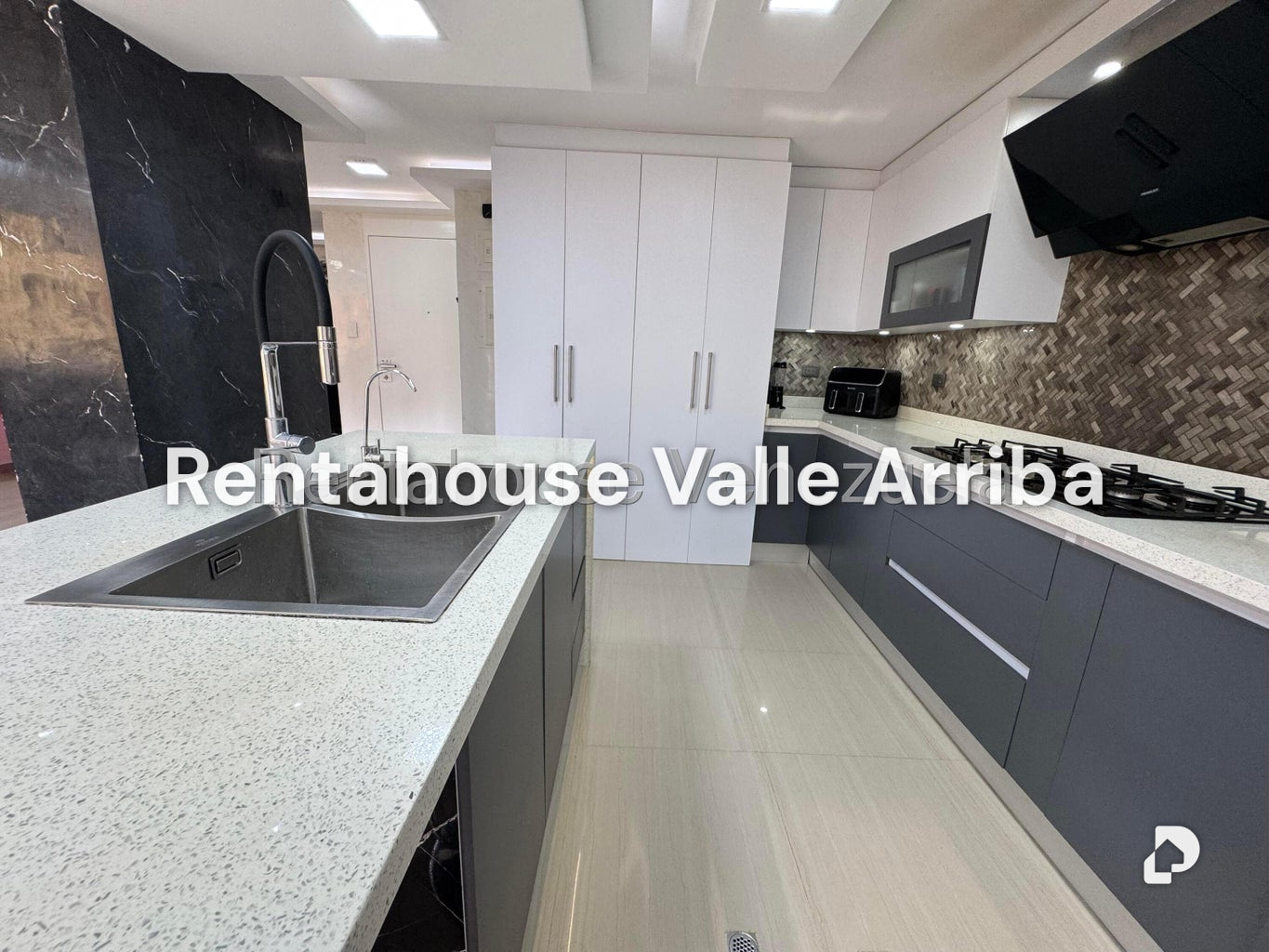Apartamento en La Alameda, Caracas – 18