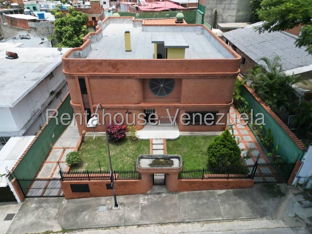 Casa en Altamira, Caracas - 1