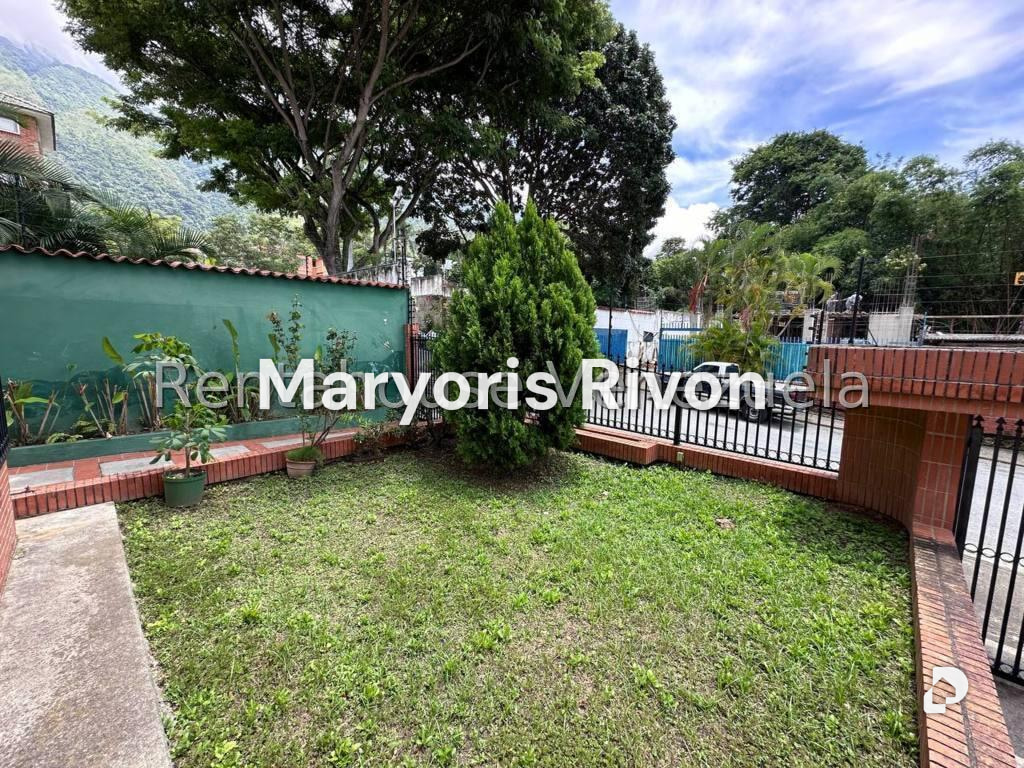 Casa en Altamira, Caracas – 16