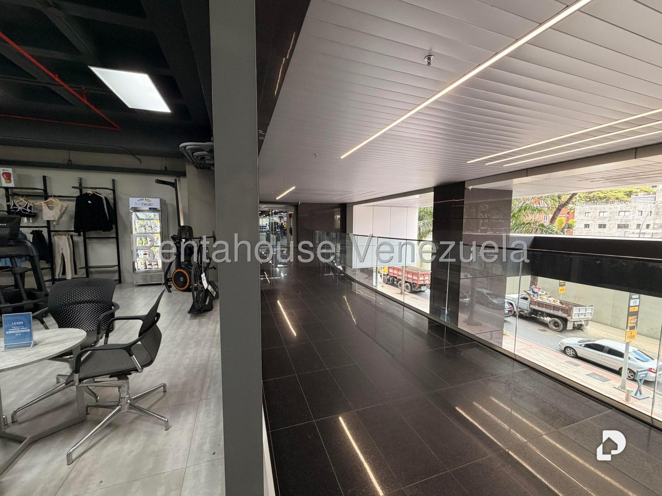 Local comercial en Las Mercedes, Caracas – 10