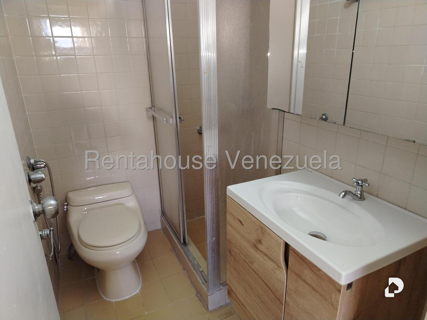 Apartamento en Santa Eduvigis, Caracas – 19