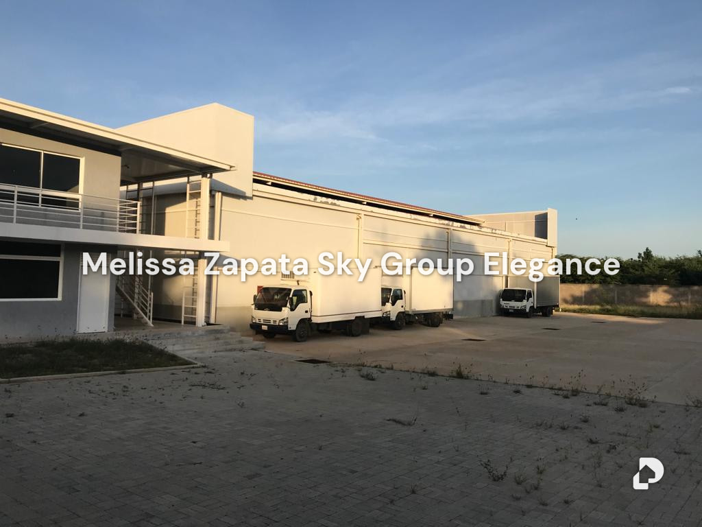 Warehouse in Carora – 1