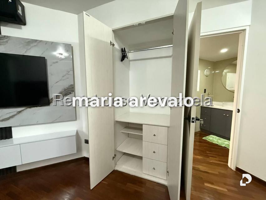 Apartamento en El Rosal, Caracas – 15