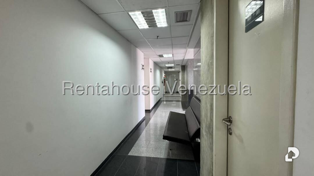 Local comercial en Sebucan, Caracas – 4