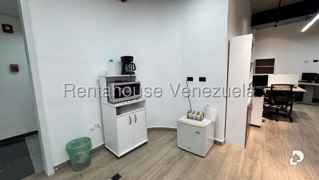 Local comercial en Sebucan, Caracas – 14