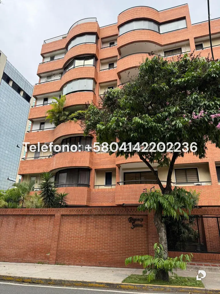 Apartamento en Campo Alegre, Caracas – 1