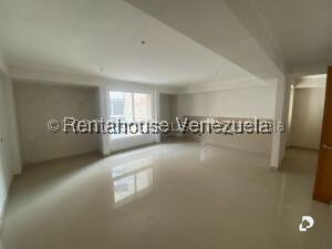 Apartamento en Lomas de Las Mercedes, Caracas