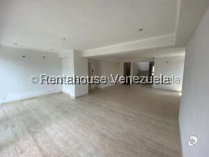 Apartamento en Lomas de Las Mercedes, Caracas