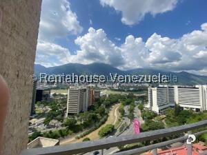Apartamento en Lomas de Las Mercedes, Caracas