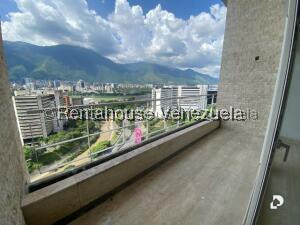 Apartamento en Lomas de Las Mercedes, Caracas