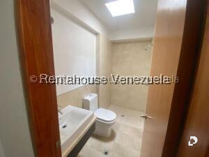 Apartamento en Lomas de Las Mercedes, Caracas