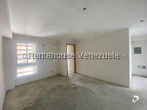 Apartamento en Lomas de Las Mercedes, Caracas