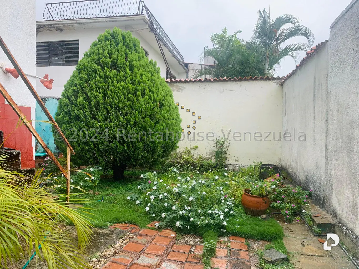 Casa en Santa Cecilia, Caracas – 4