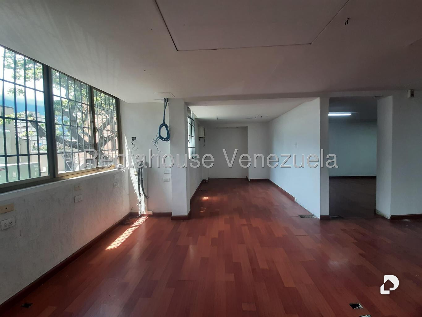 Oficina en Las Mercedes, Caracas