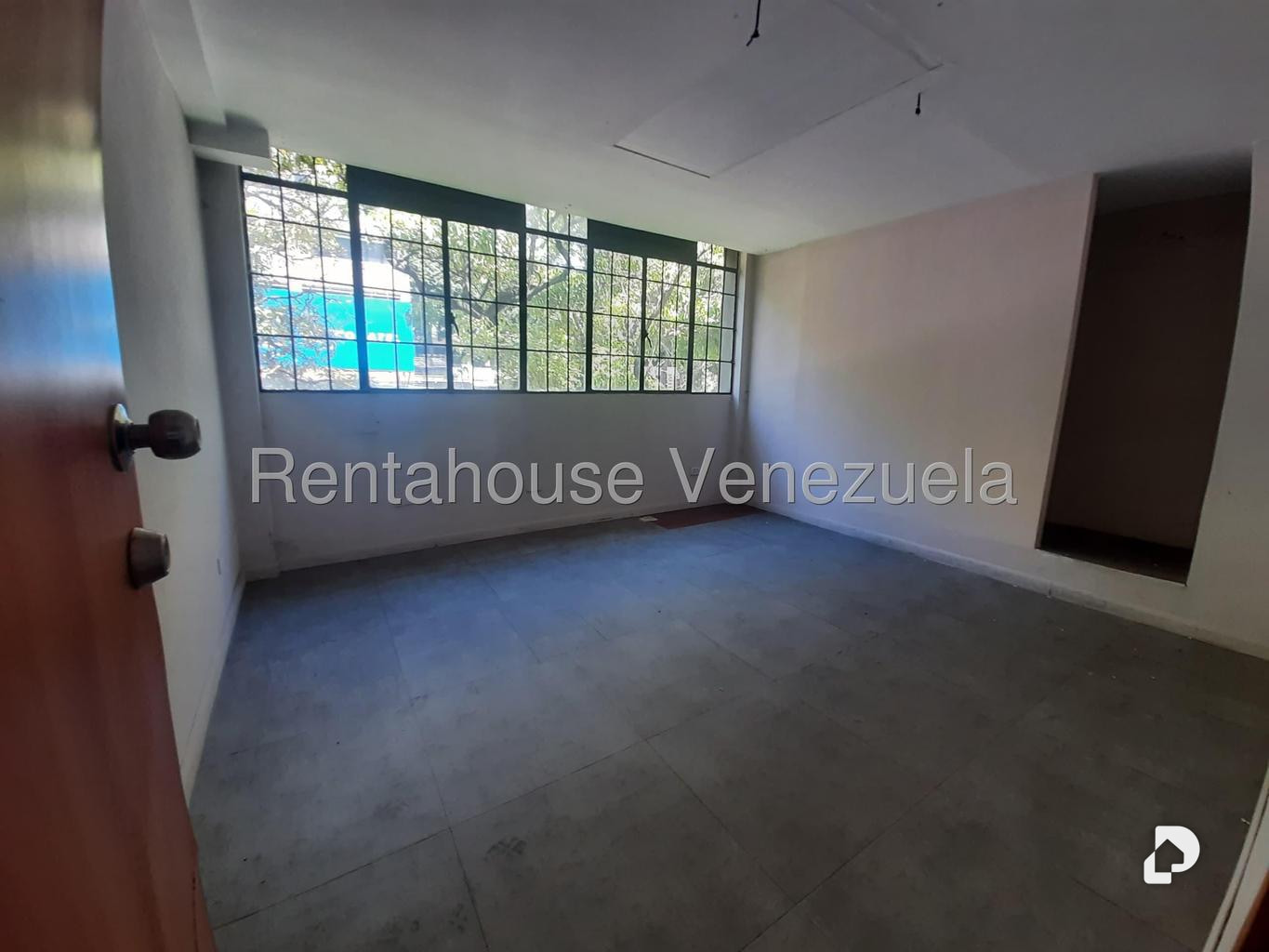 Oficina en Las Mercedes, Caracas