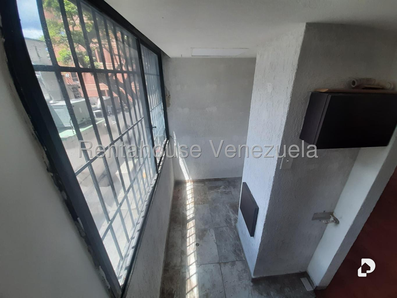 Oficina en Las Mercedes, Caracas