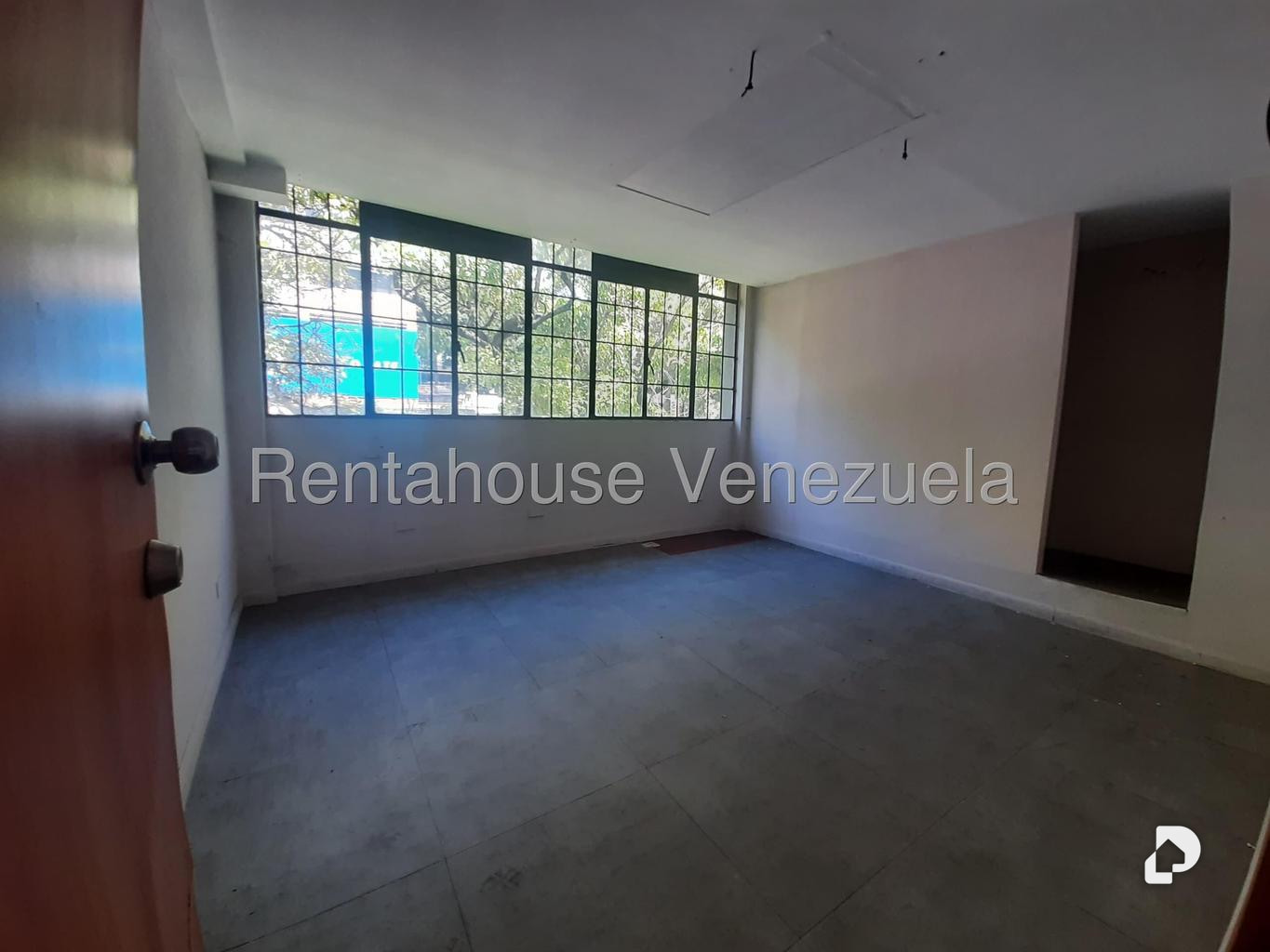 Oficina en Las Mercedes, Caracas