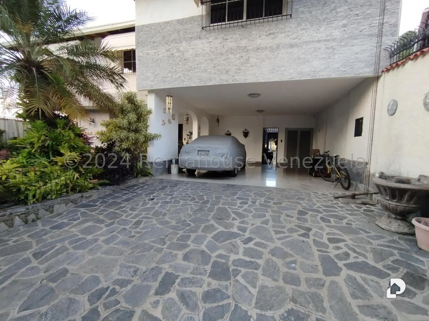 Casa en Macaracuay, Caracas – 11