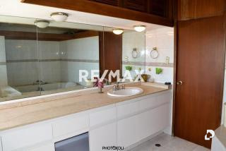 Apartamento en Sector La Lago, Maracaibo – 29