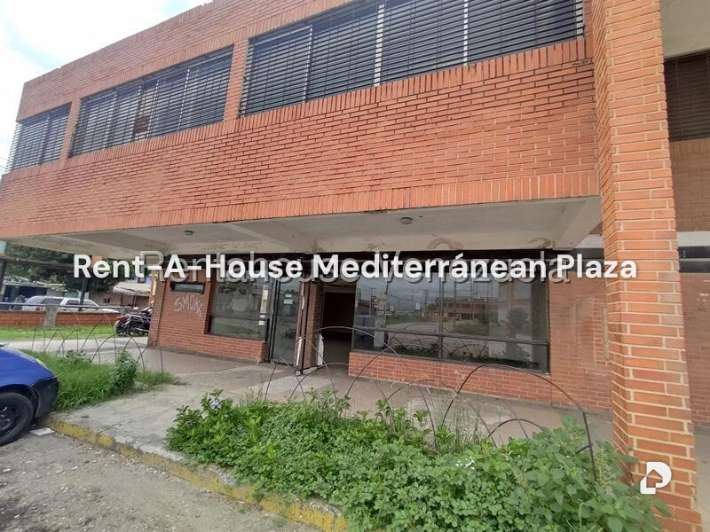 Local comercial en Flor Amarillo, Valencia – 1