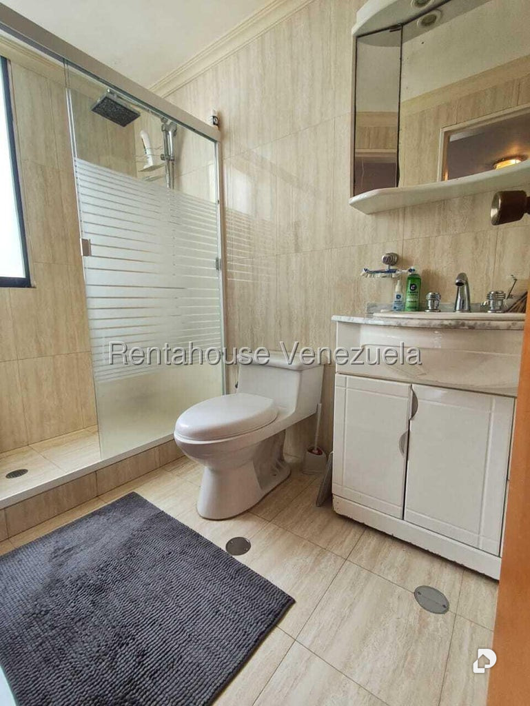 Apartamento en Los Palos Grandes, Caracas – 20