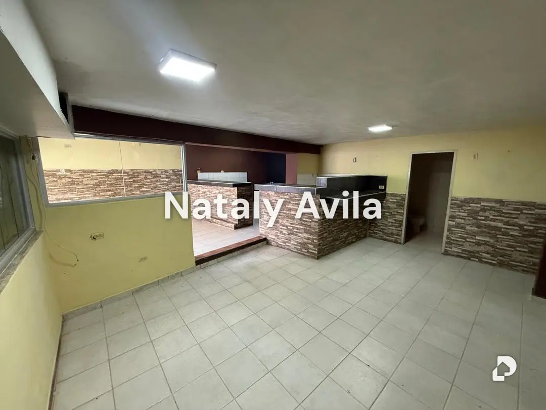 Local comercial en Kerdell, Valencia – 5