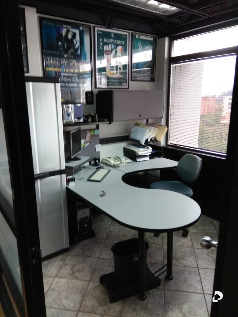 Office in Los Samanes, Caracas – 6
