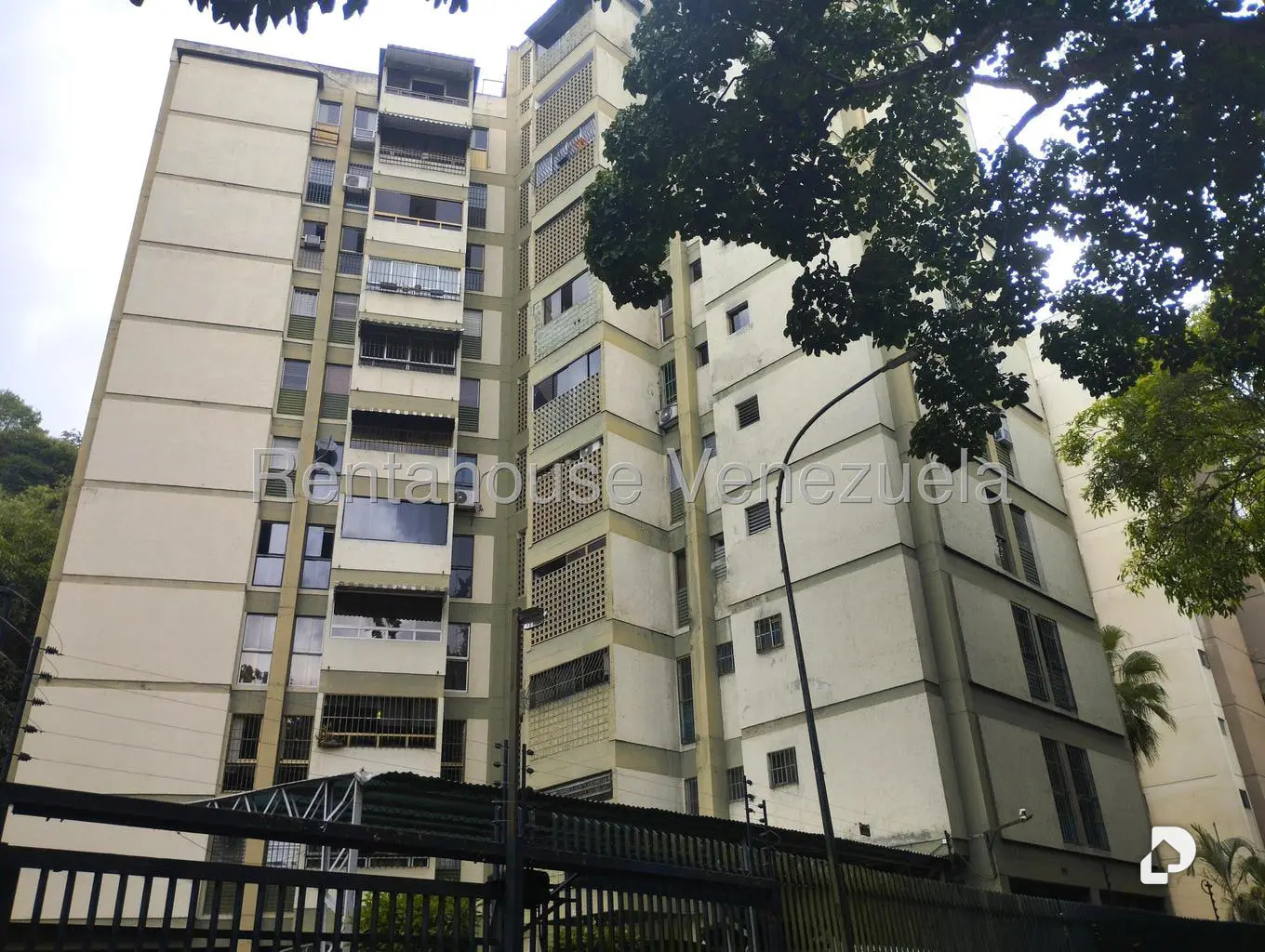 Apartamento en El Cafetal, Caracas – 1