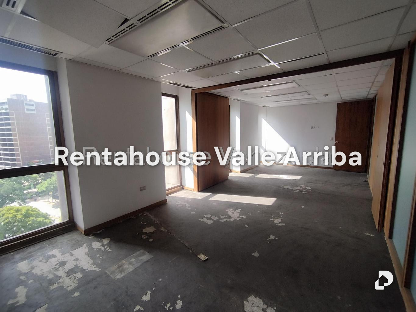 Office in Los Palos Grandes, Caracas – 10
