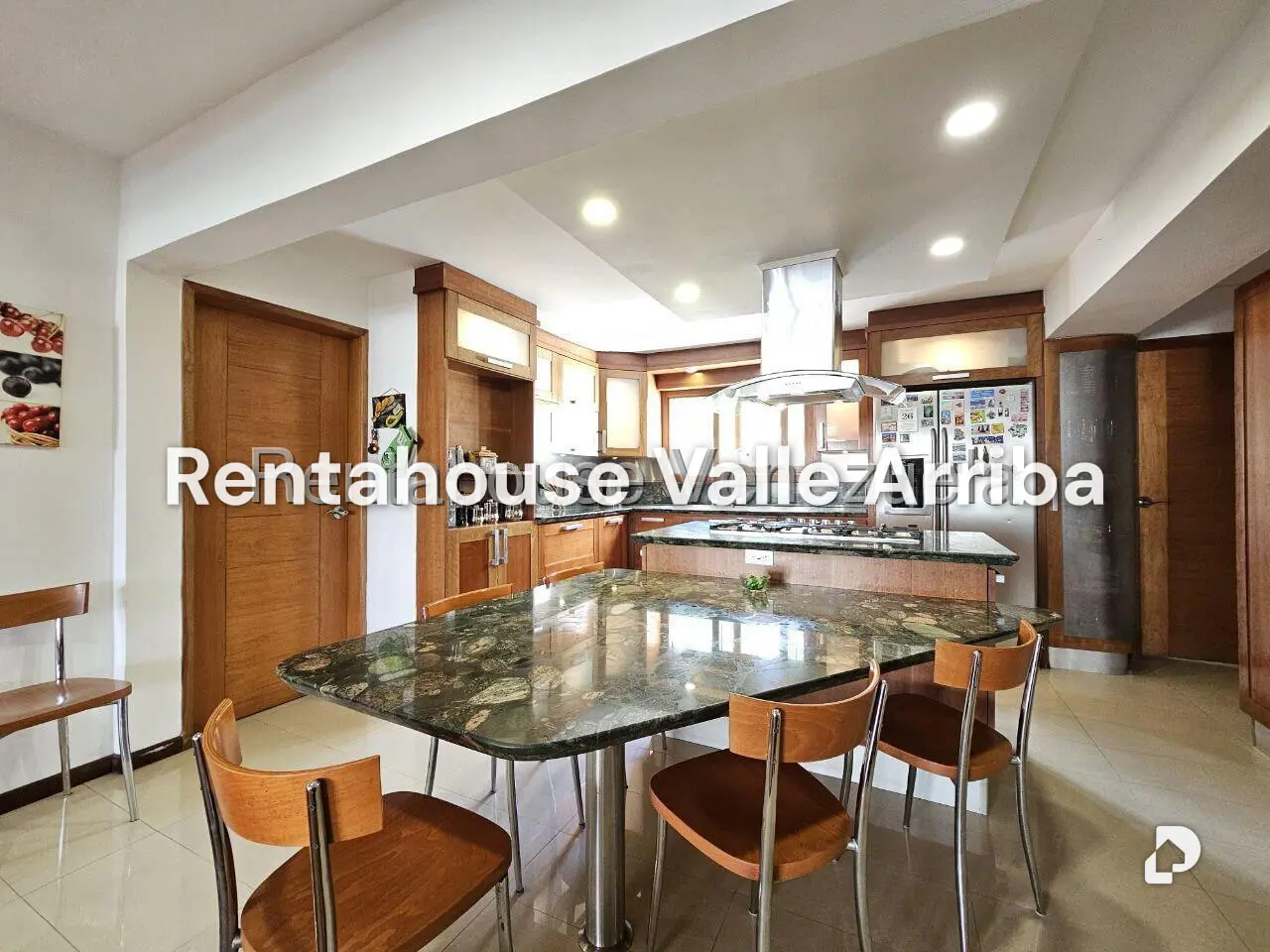 Apartamento en Santa Inés, Caracas – 16