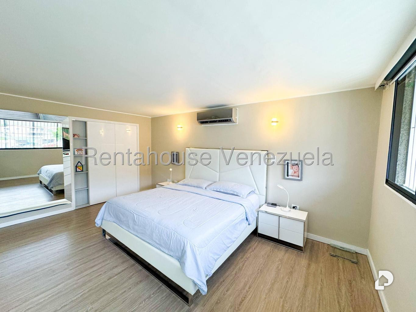 Apartamento en Cumbres de Curumo, Caracas – 28