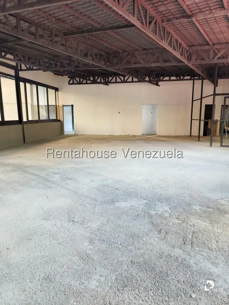 Casa en San Román, Caracas – 24