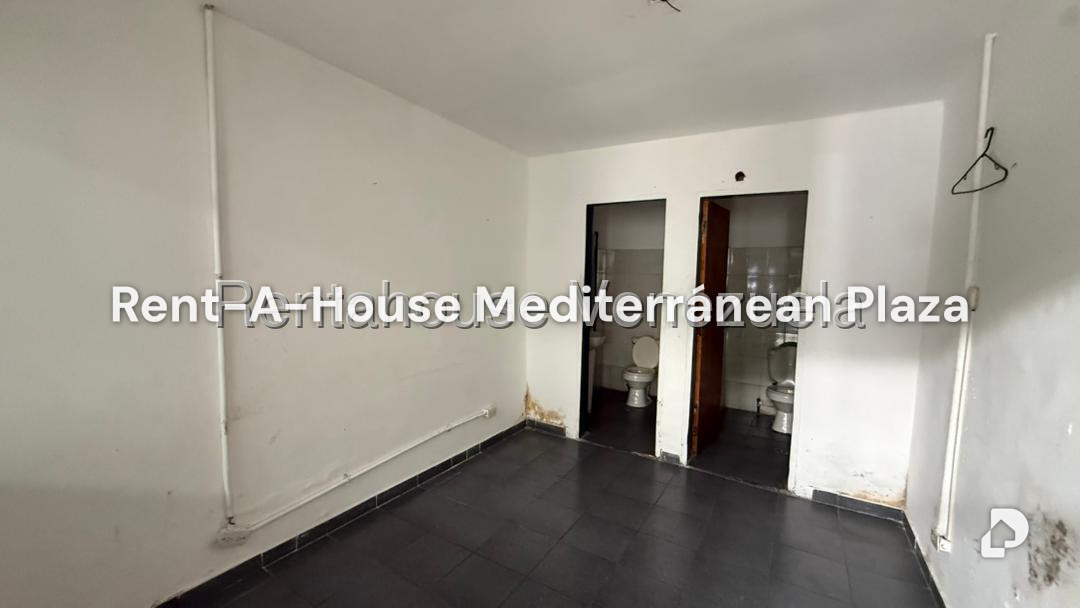 Local comercial en Santa Cecilia, Valencia – 50
