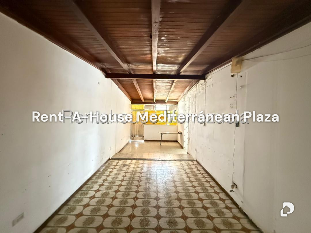 Local comercial en Santa Cecilia, Valencia – 35